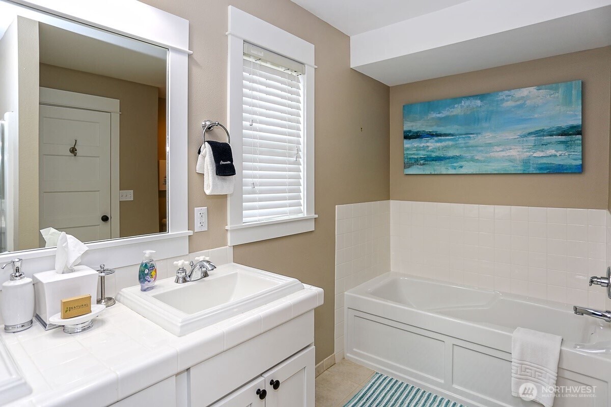 38 Trillium Lane , Pacific Beach, WA 98571