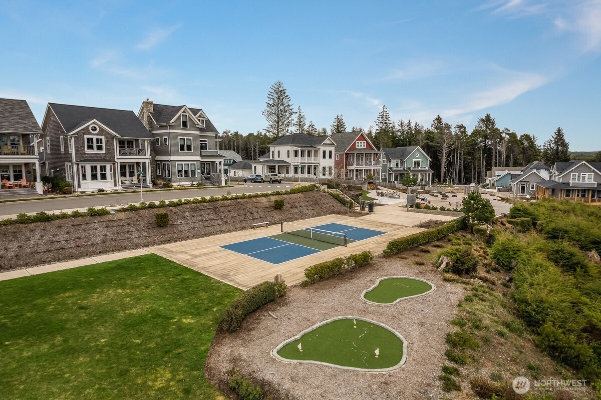 38 Trillium Lane , Pacific Beach, WA 98571