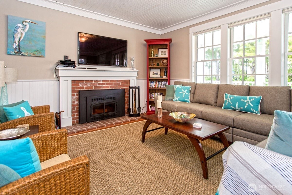 38 Trillium Lane , Pacific Beach, WA 98571