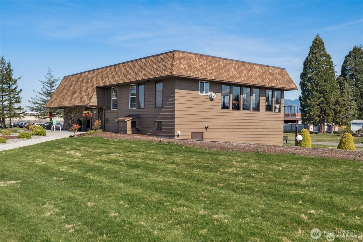 806 Pine Drive , Enumclaw, WA 98022