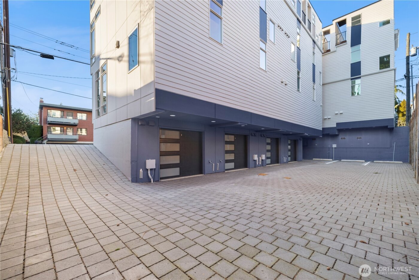 359 NW 76th Street , Seattle, WA 98117