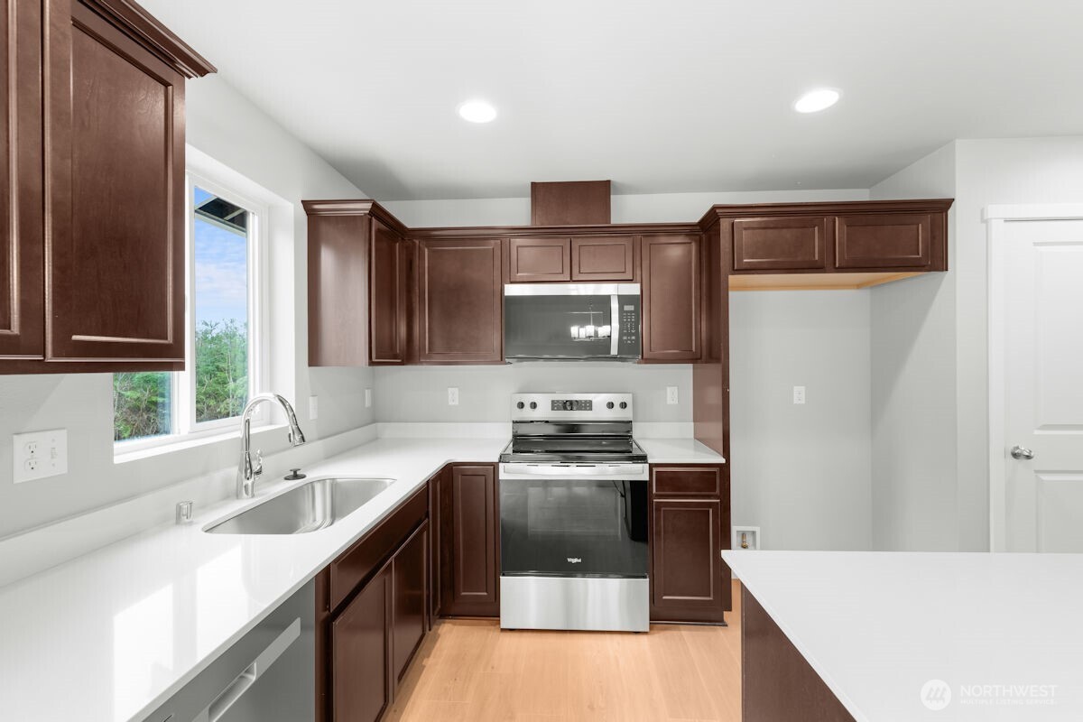 8103 108th Street NE #3A, Marysville, WA 98271