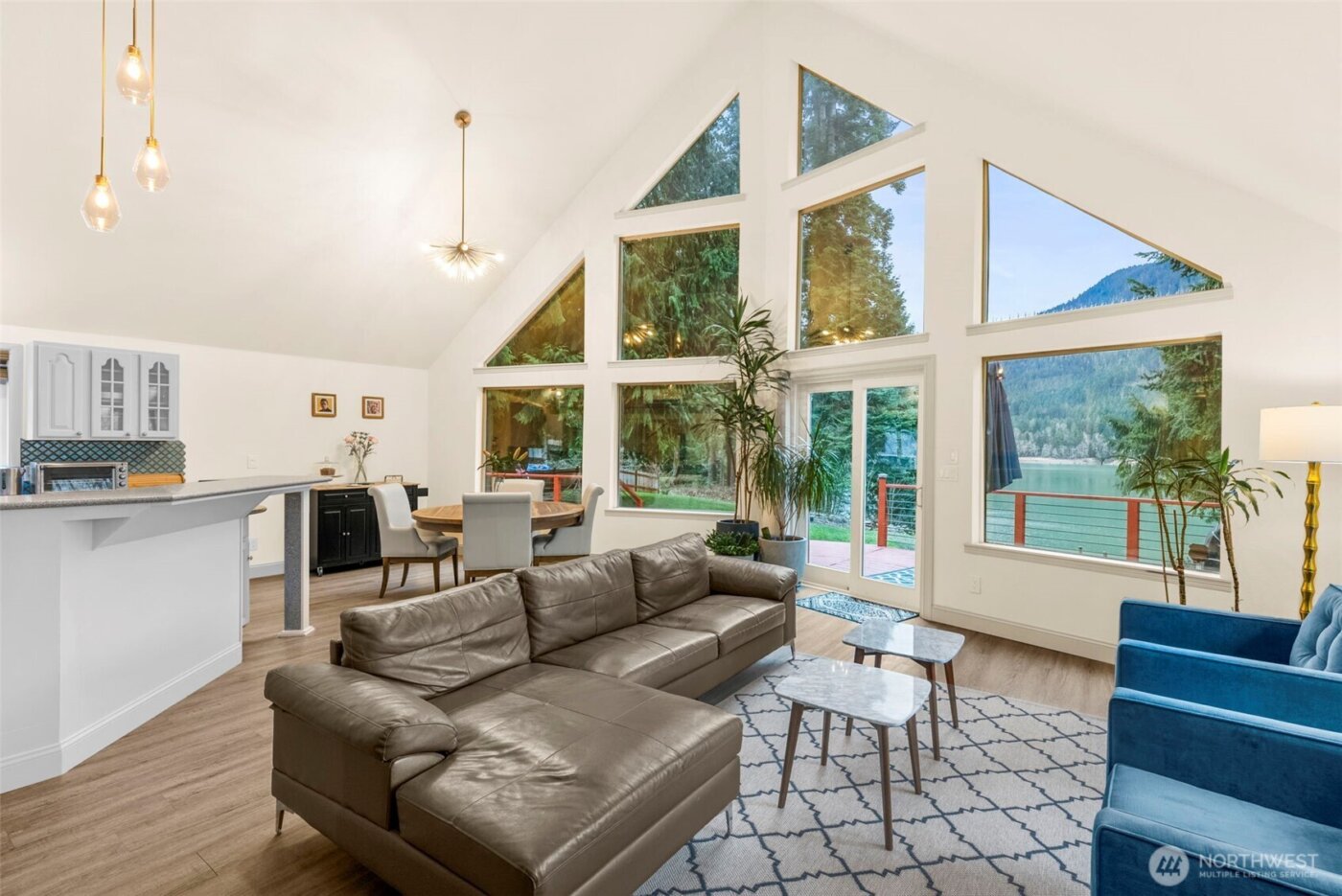 12914 532nd Street E, Eatonville, WA 98328