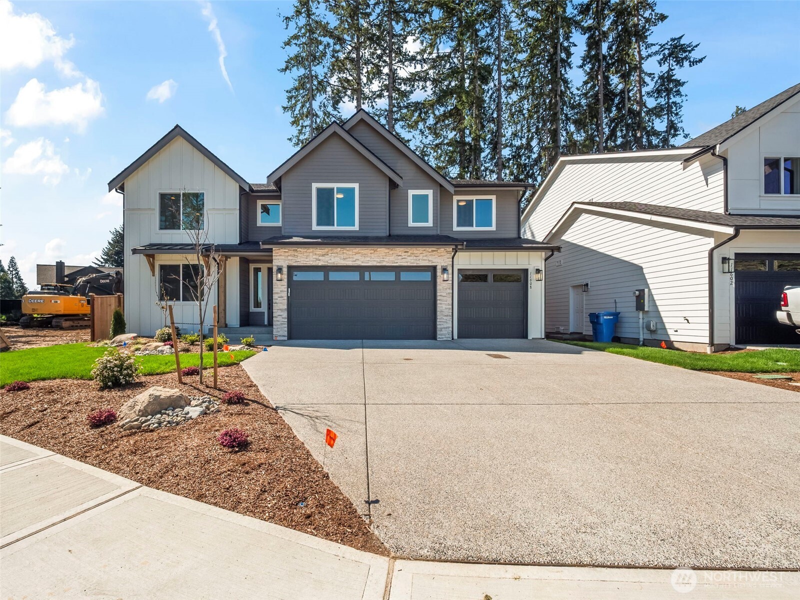 11608 194th Avenue E, Bonney Lake, WA 98391