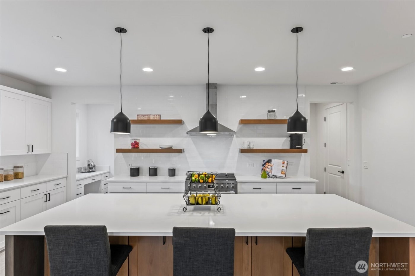 11608 194th Avenue E, Bonney Lake, WA 98391