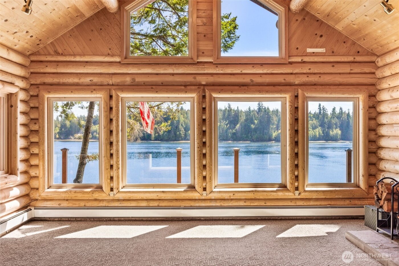 1236 E Island View Road , Grapeview, WA 98546