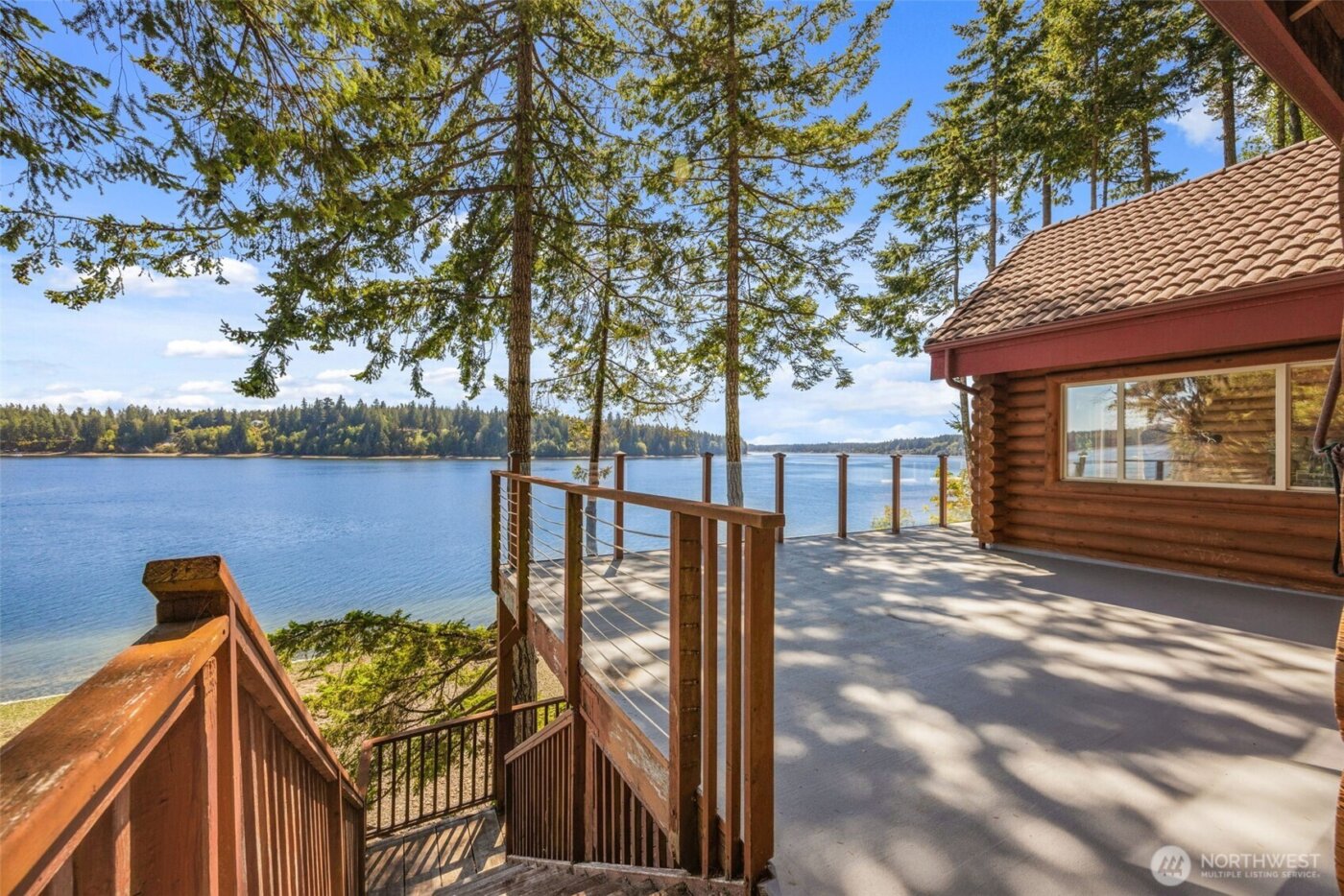 1236 E Island View Road , Grapeview, WA 98546