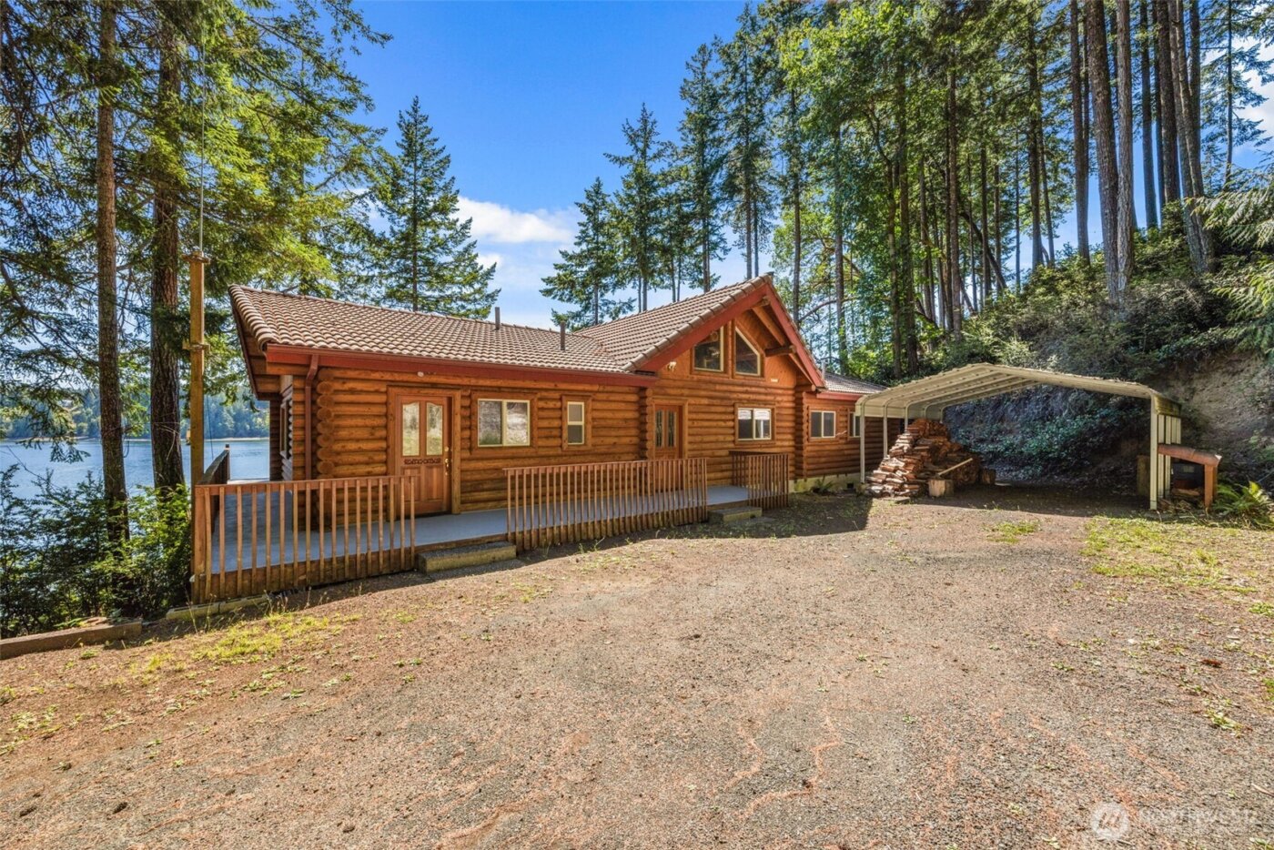 1236 E Island View Road , Grapeview, WA 98546