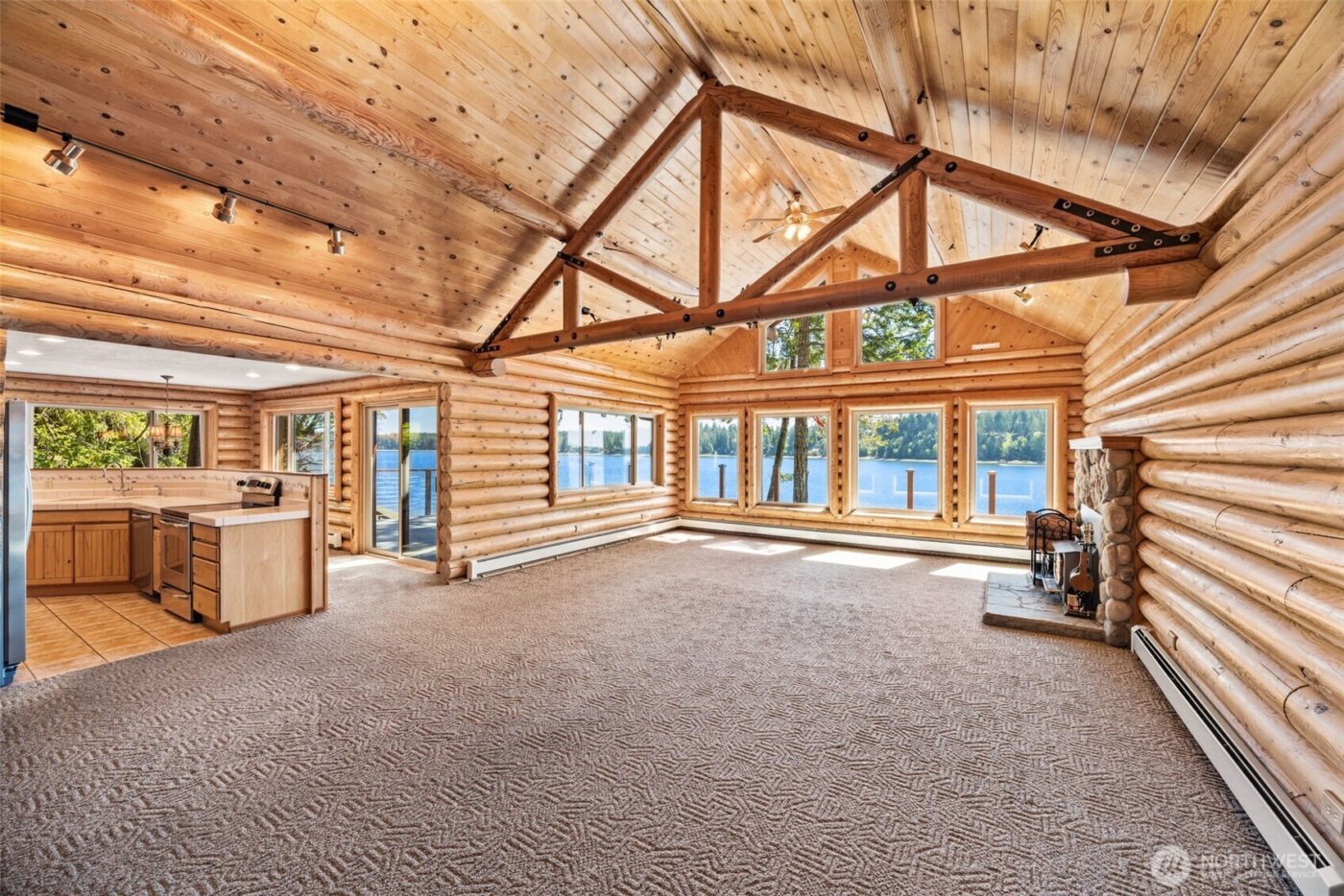 1236 E Island View Road , Grapeview, WA 98546