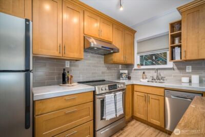 1310 Queen Anne Avenue N #15, Seattle, WA 98109 - Photo 11