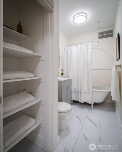 1310 Queen Anne Avenue N #15, Seattle, WA 98109 - Photo 19