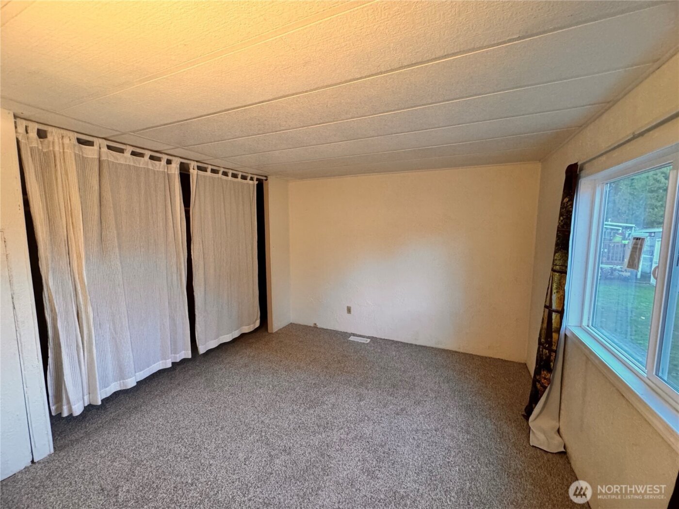 4040 Auburn Way Way S #101, Auburn, WA 98092