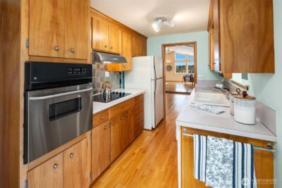 2530 26th Avenue W, Seattle, WA 98199 - Photo 14