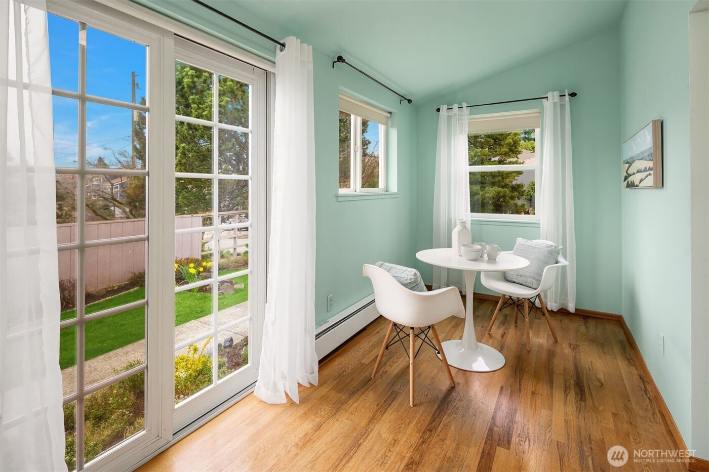 2530 26th Avenue W, Seattle, WA 98199