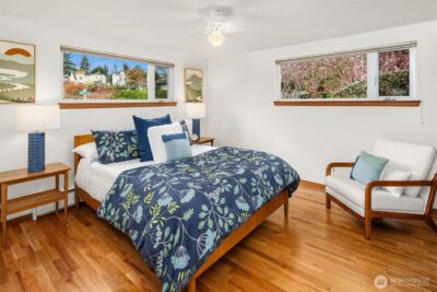 2530 26th Avenue W, Seattle, WA 98199 - Photo 19