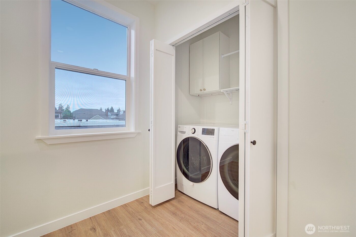 7008 Linden Avenue N, Seattle, WA 98103-5108