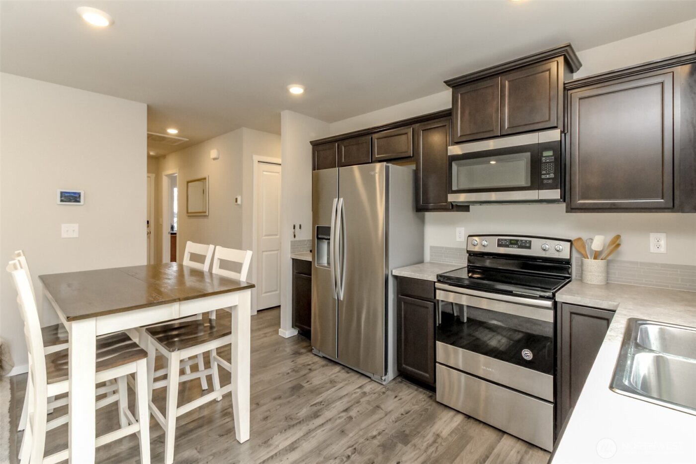 18408 Alpine Way E, Puyallup, WA 98374