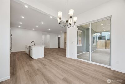 325 N 55th Street #28, Mount Vernon, WA 98273 - Photo 5