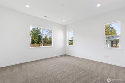 341 N 55th Street #30, Mount Vernon, WA 98273 - Photo 11