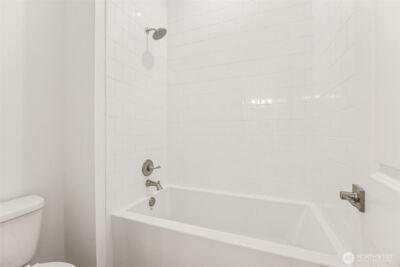 341 N 55th Street #30, Mount Vernon, WA 98273 - Photo 9