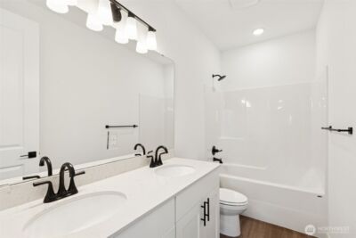 349 N 55th Street #31, Mount Vernon, WA 98273 - Photo 14