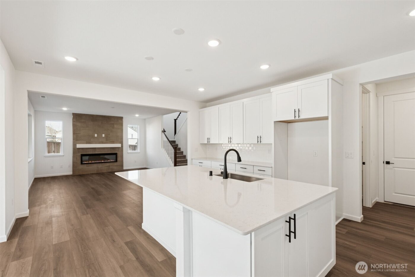 349 N 55th Street #31, Mount Vernon, WA 98273