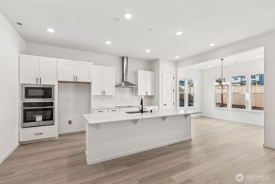 319 Crested Butte Boulevard #48, Mount Vernon, WA 98273 - Photo 3