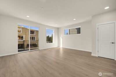 16823 Alder Way #J1, Lynnwood, WA 98037 - Photo 12
