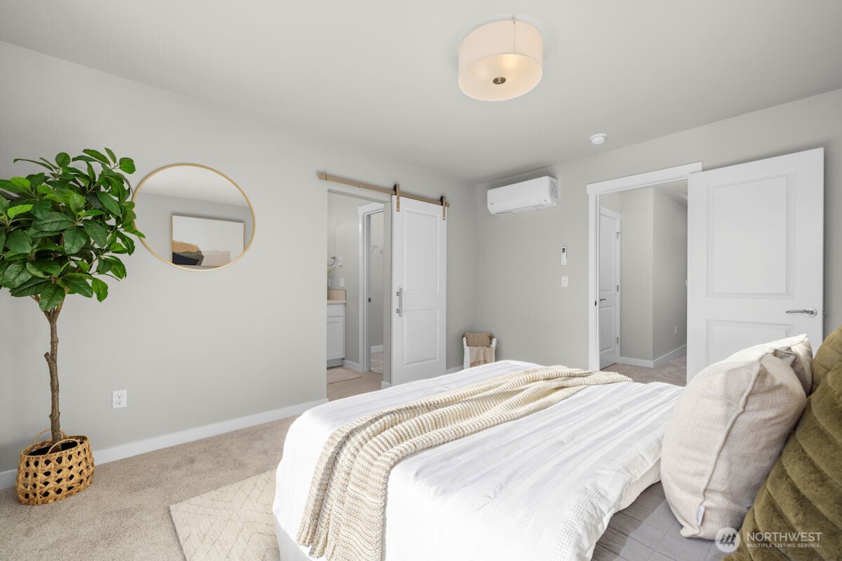 16823 Alder Way #J1, Lynnwood, WA 98037