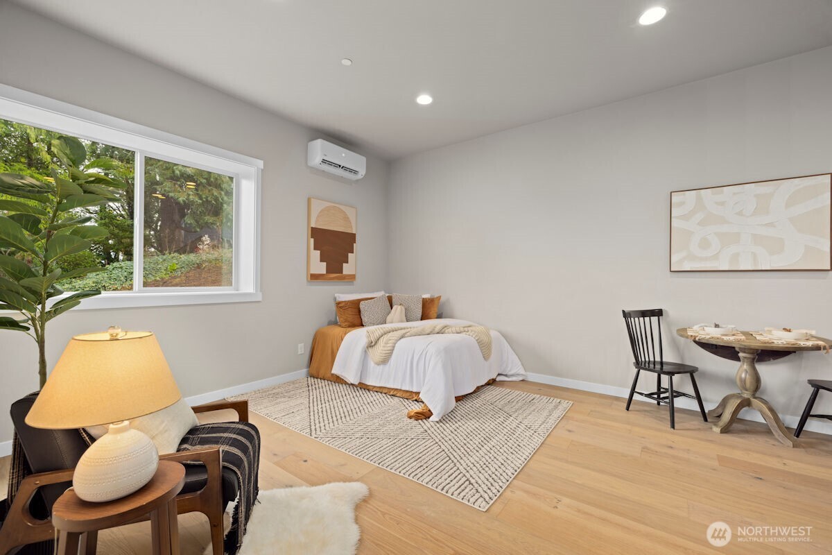 7853 S 132 Street , Seattle, WA 98178