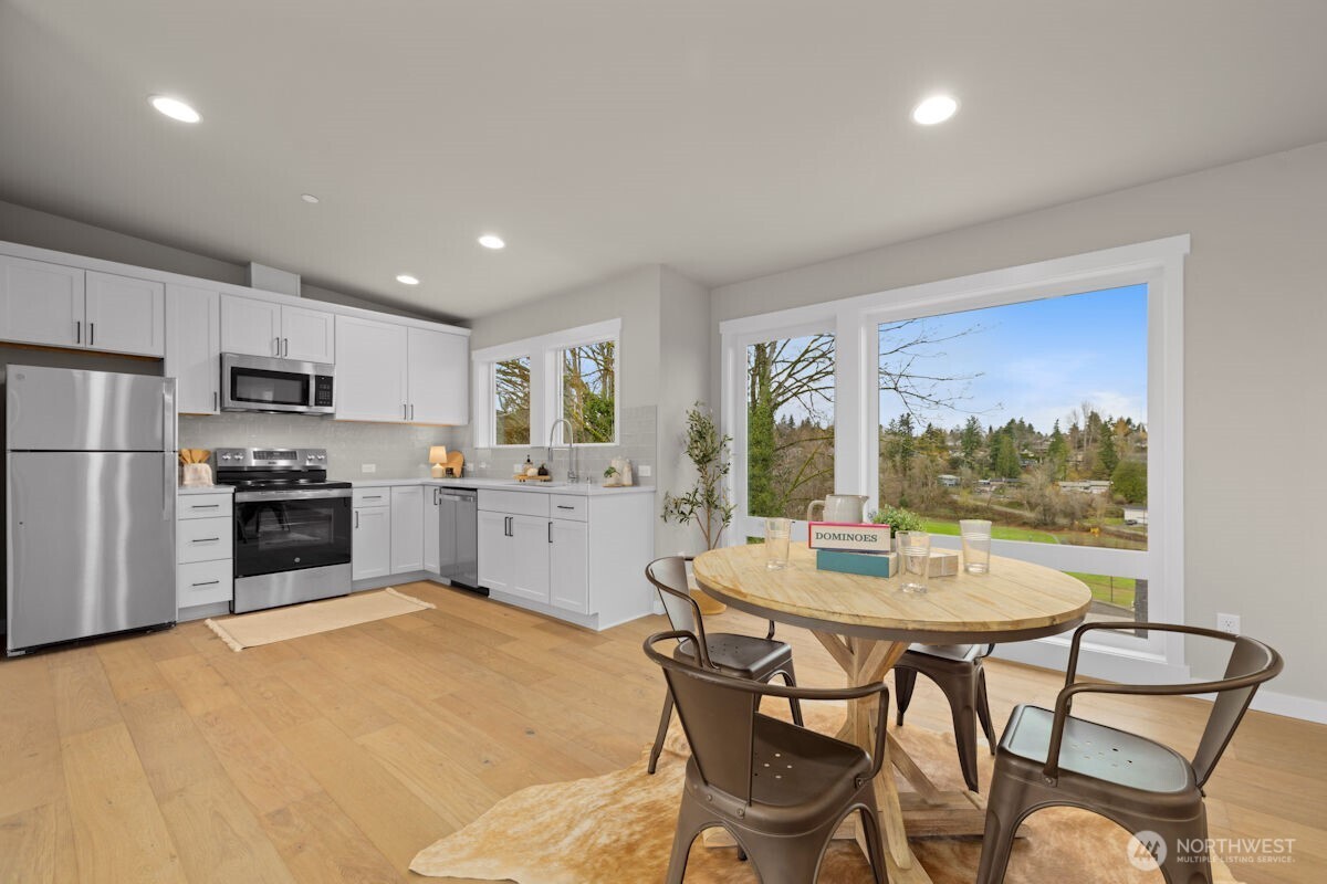 7853 S 132 Street , Seattle, WA 98178