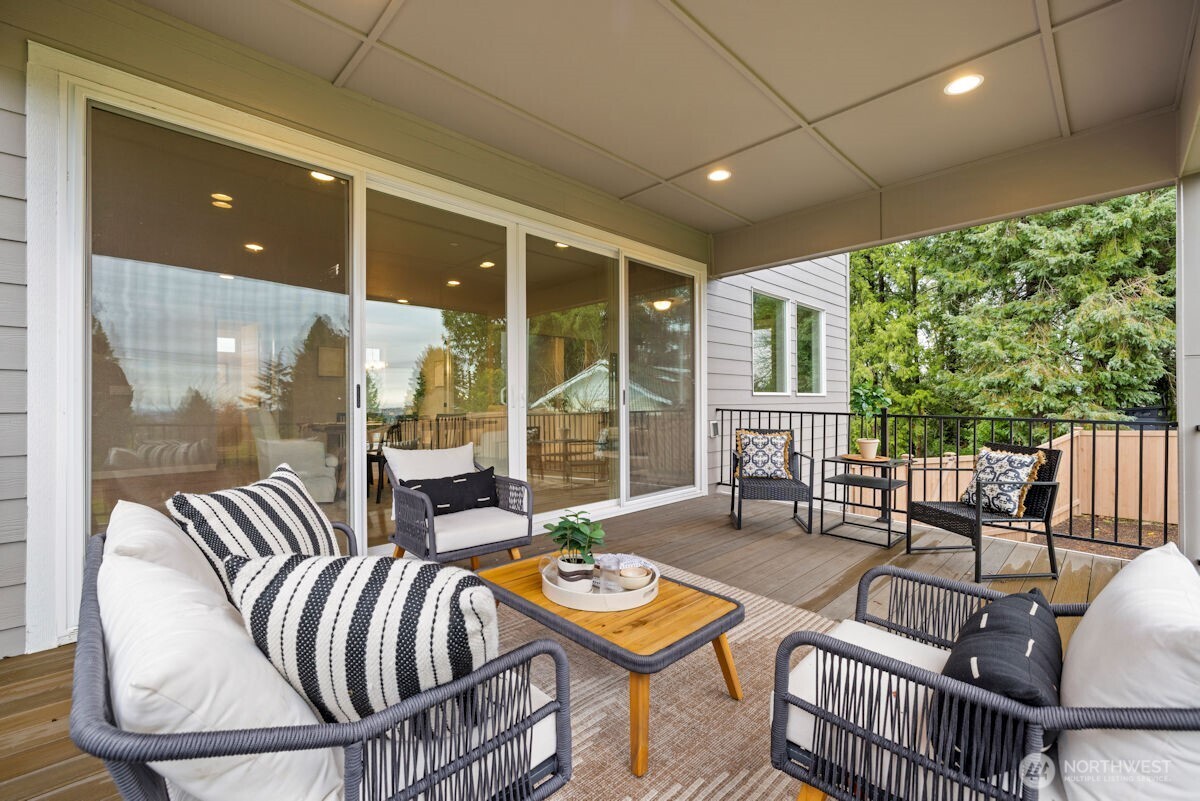 7853 S 132 Street , Seattle, WA 98178