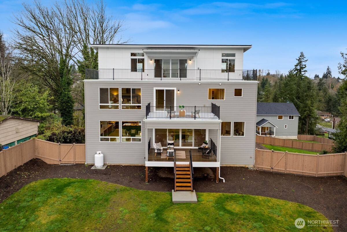 7853 S 132 Street , Seattle, WA 98178