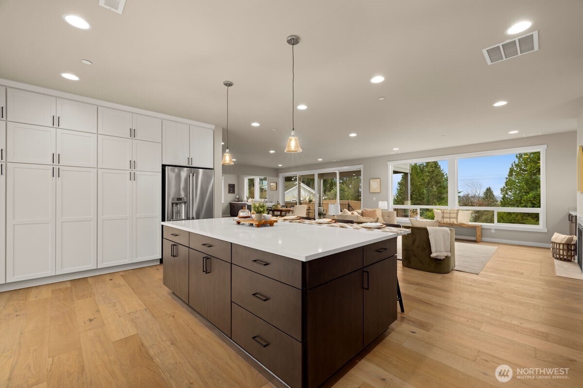 7853 S 132 Street , Seattle, WA 98178