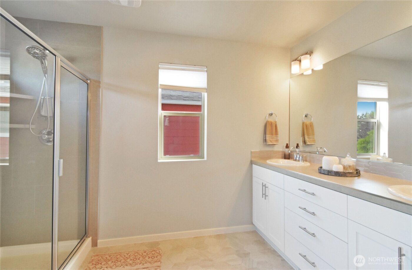 218 SW 96th Lane , Seattle, WA 98106