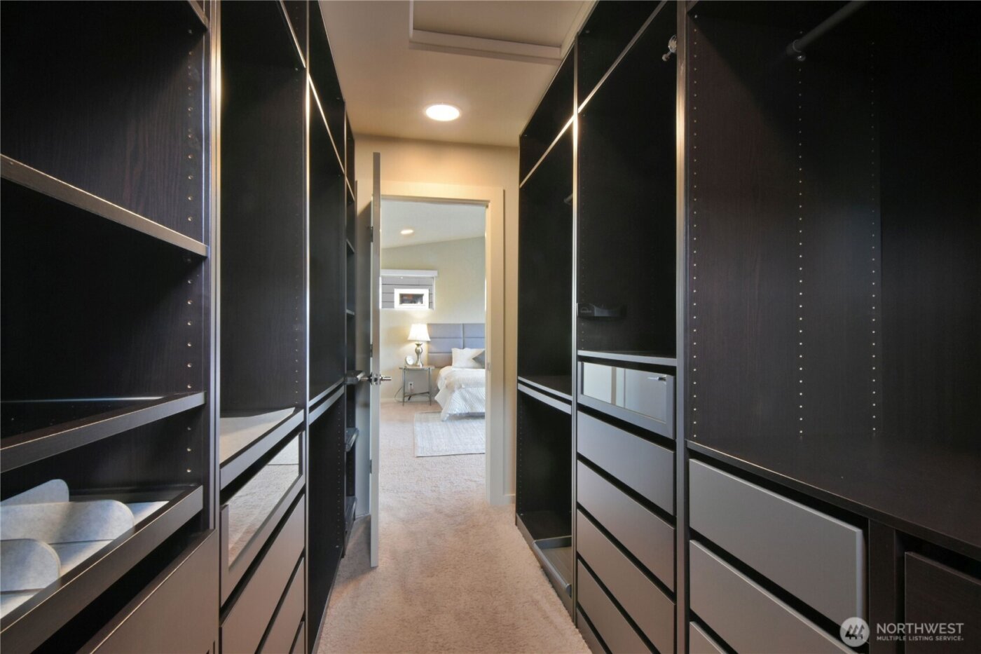 218 SW 96th Lane , Seattle, WA 98106