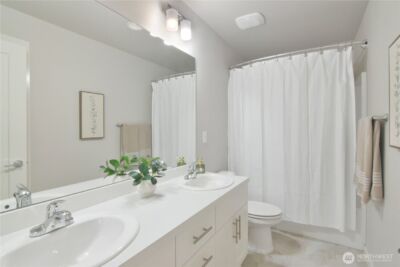 218 SW 96th Lane , Seattle, WA 98106 - Photo 20