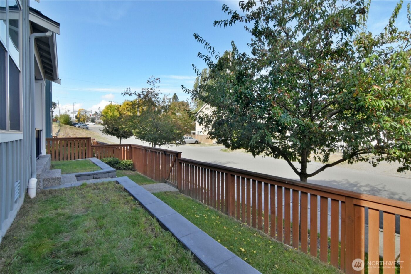 218 SW 96th Lane , Seattle, WA 98106