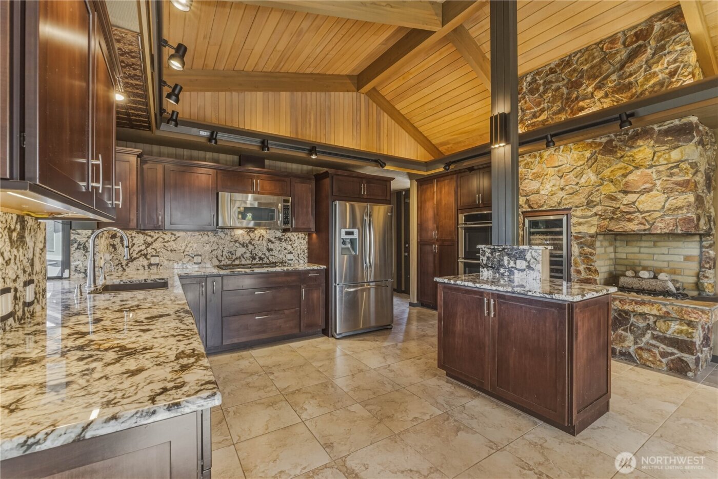 218 Sunnyslope Heights Road , Wenatchee, WA 98801