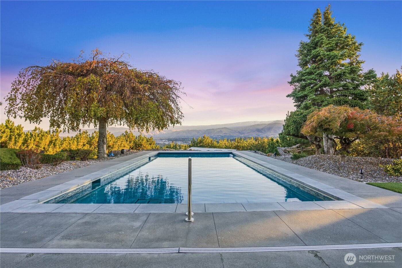 218 Sunnyslope Heights Road , Wenatchee, WA 98801