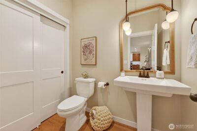 2031 E 9th Street , La Center, WA 98629 - Photo 20