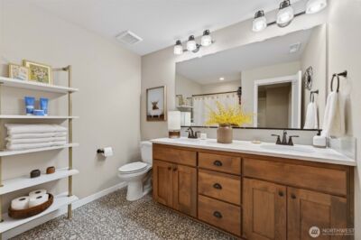 2031 E 9th Street , La Center, WA 98629 - Photo 32