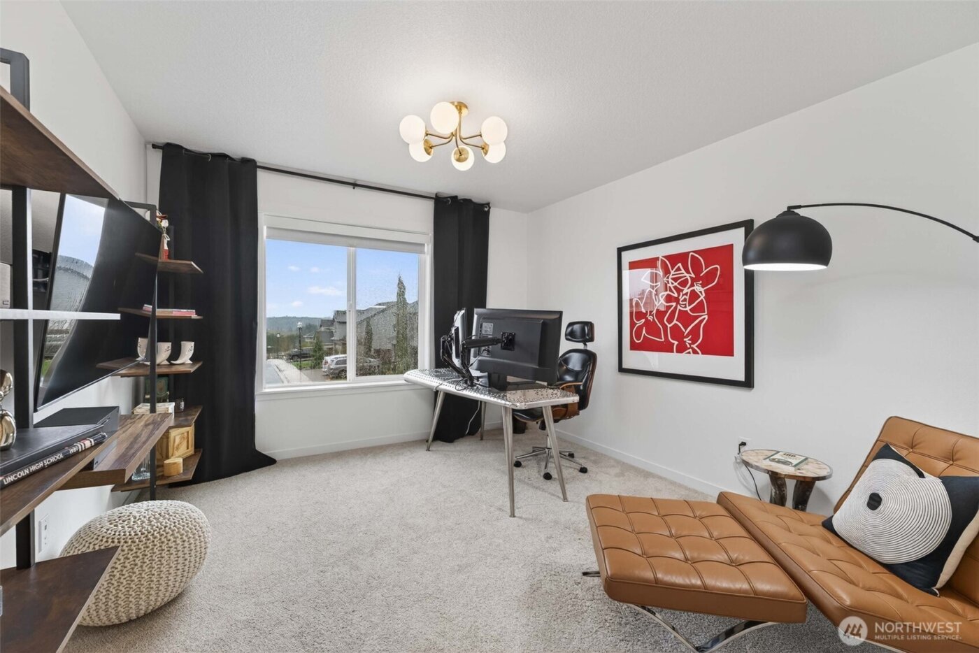 2031 E 9th Street , La Center, WA 98629