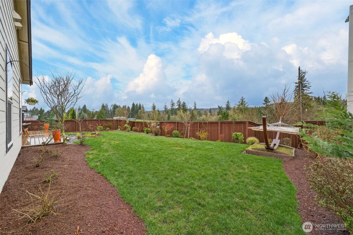 2031 E 9th Street , La Center, WA 98629