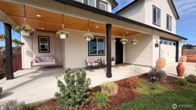 2031 E 9th Street , La Center, WA 98629 - Photo 4