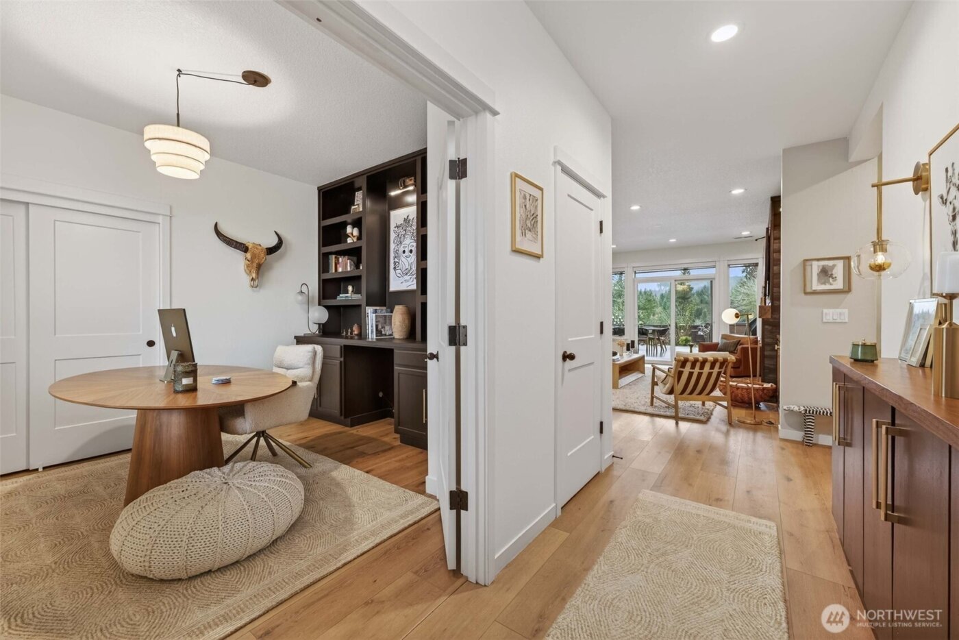 2031 E 9th Street , La Center, WA 98629