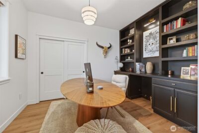 2031 E 9th Street , La Center, WA 98629 - Photo 6