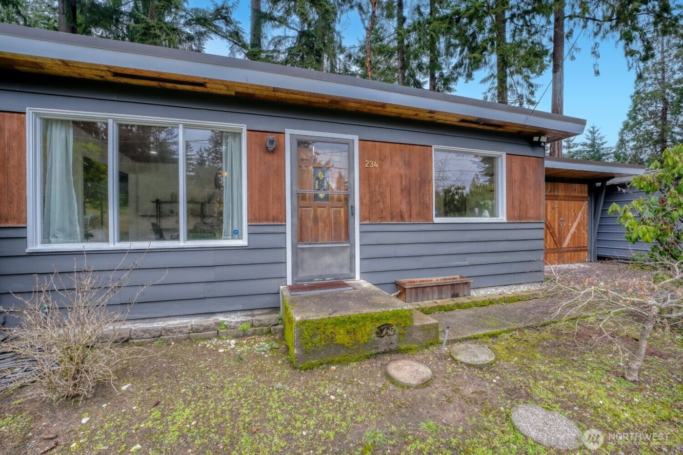 234 SW 208th Street , Normandy Park, WA 98166