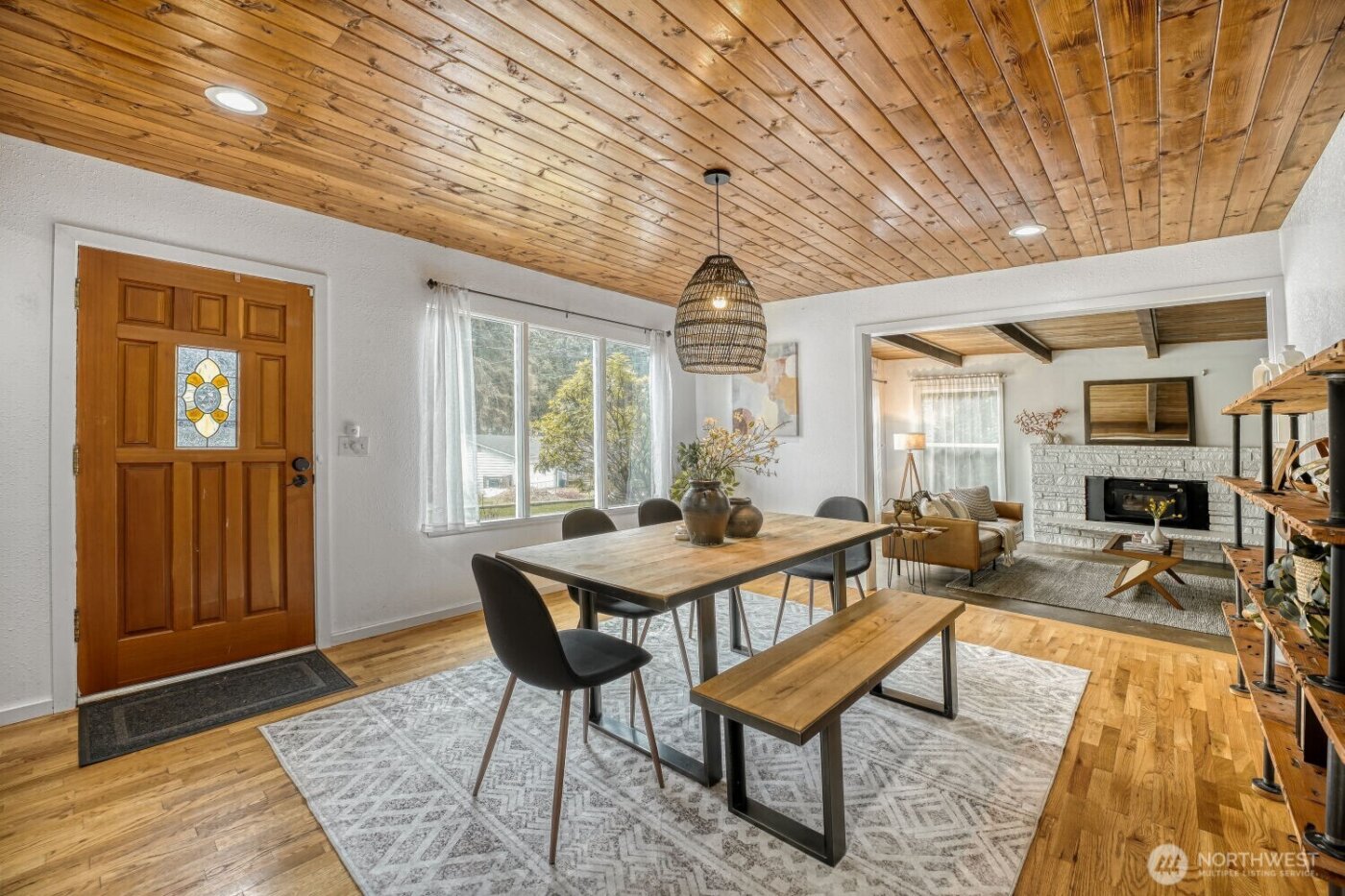 234 SW 208th Street , Normandy Park, WA 98166