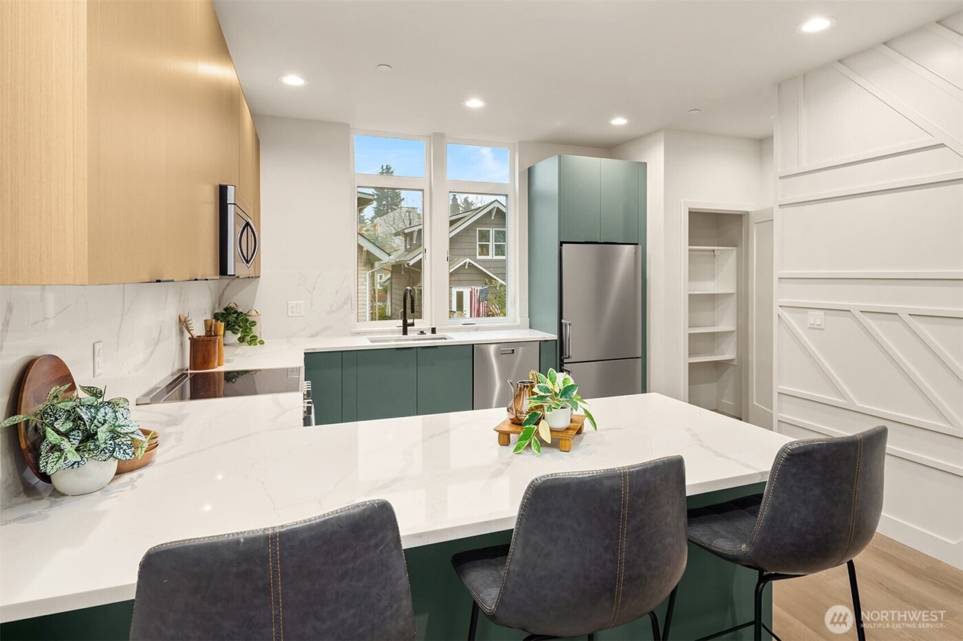 1615 N 50th Street #C, Seattle, WA 98103